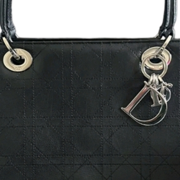 💕Dior Cannage East West Lady Dior Bag.💕 - Picture 3 of 9